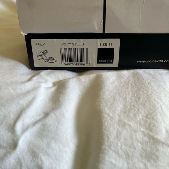 🌸EUC Dolce Vita Ivory Stella heels in size 11 - Picture 9 of 10